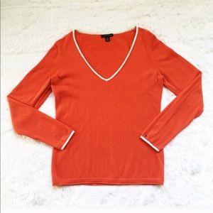 Classic Tommy Hilfiger shirt